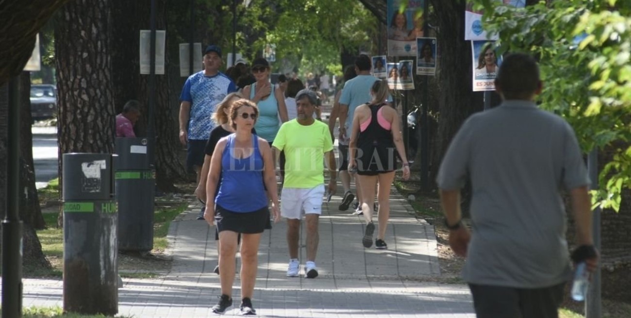 Domingo con calor en la ciudad de Santa Fe