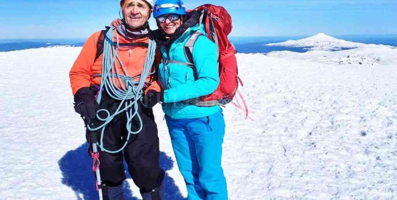 Sergio Vázquez, el primer andinista ciego que hizo cumbre en el Lanín