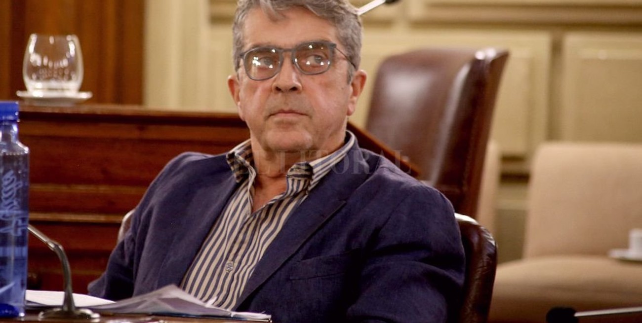 Traferri acusa al gobierno Provincial de "pagarle la campaña a Boasso"