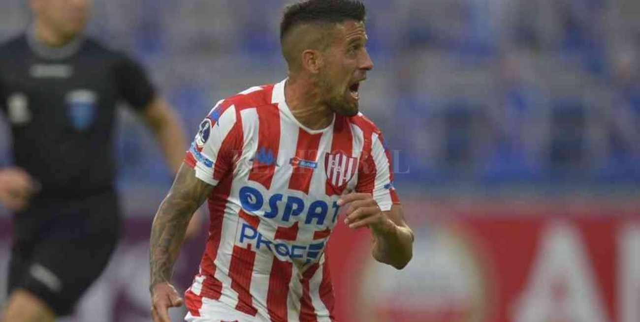 Primer gol de visitante del Tate en Sudamericana