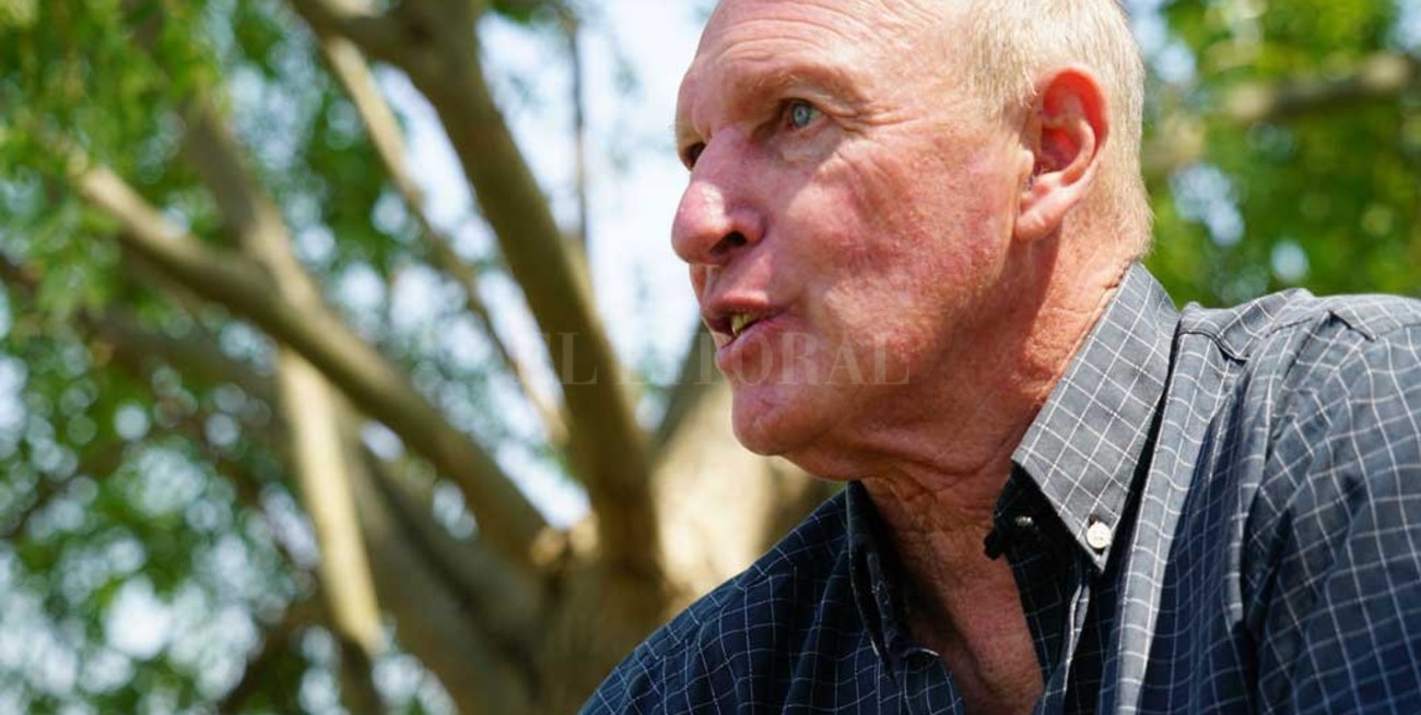 "Cuando volvimos de la final con River  no nos esperaron ni los parientes", contó Regenhardt 