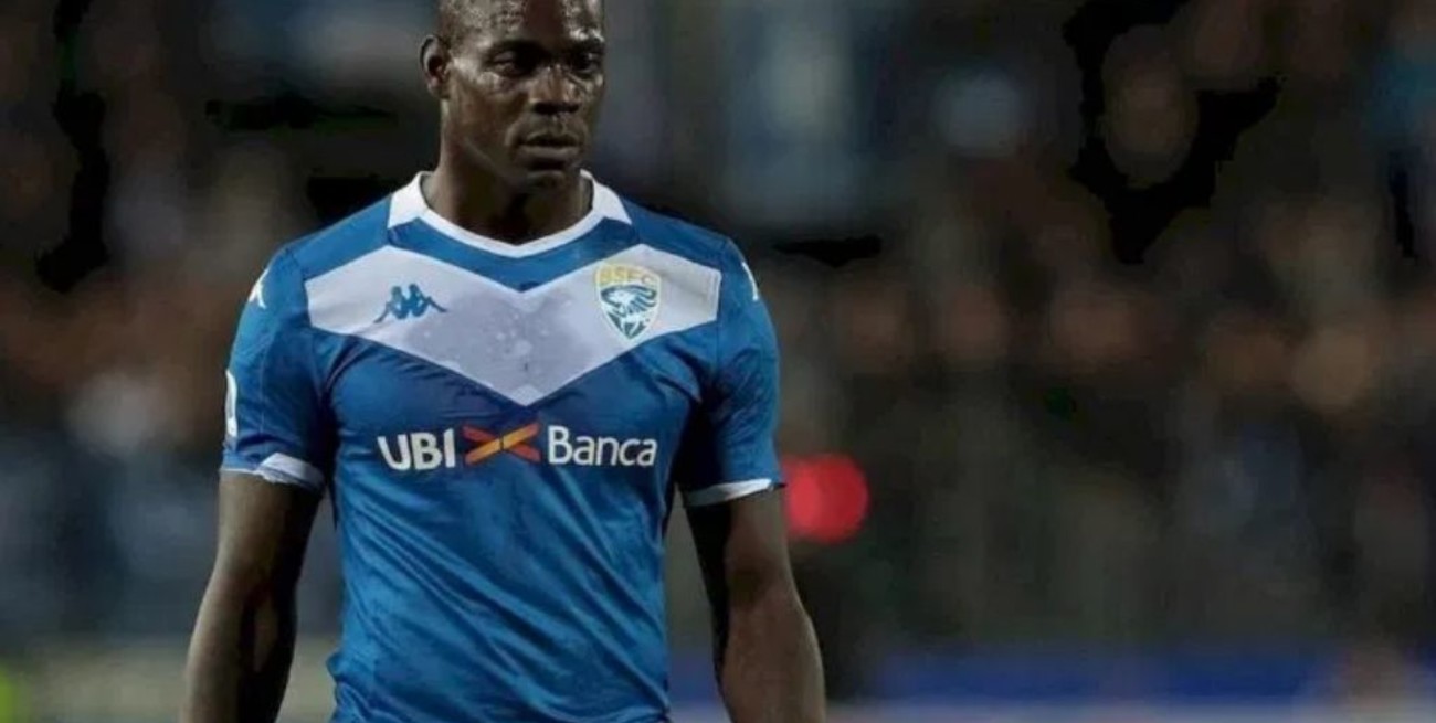El delantero italiano Balotelli exige que Brescia le pague el sueldo de marzo