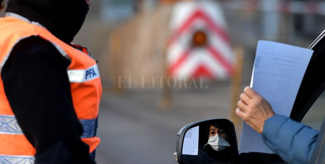 Casi 16 millones entre detenidos y notificados por violar la cuarentena