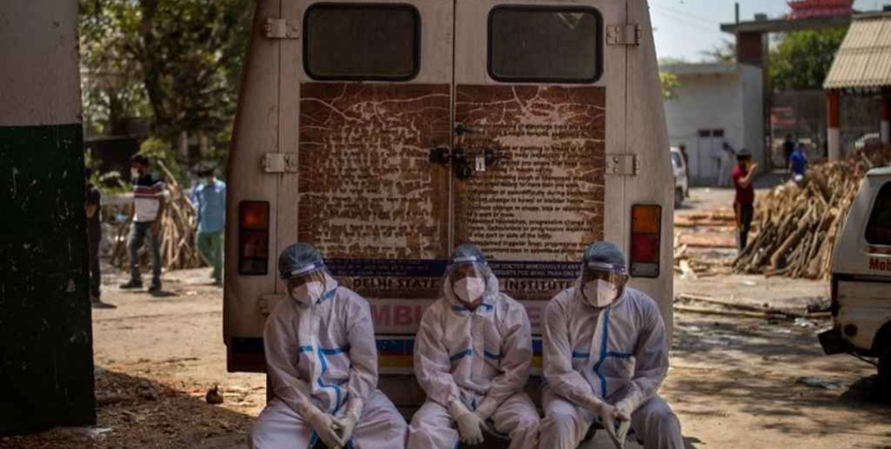 La variante india del coronavirus podría ser más contagiosa y resistente a vacunas