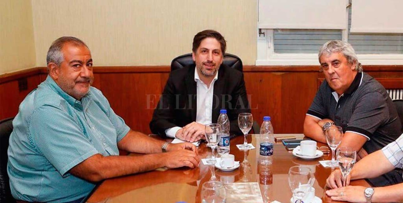 Sindicatos docentes de CGTRA se reunieron con el Ministro de Educación