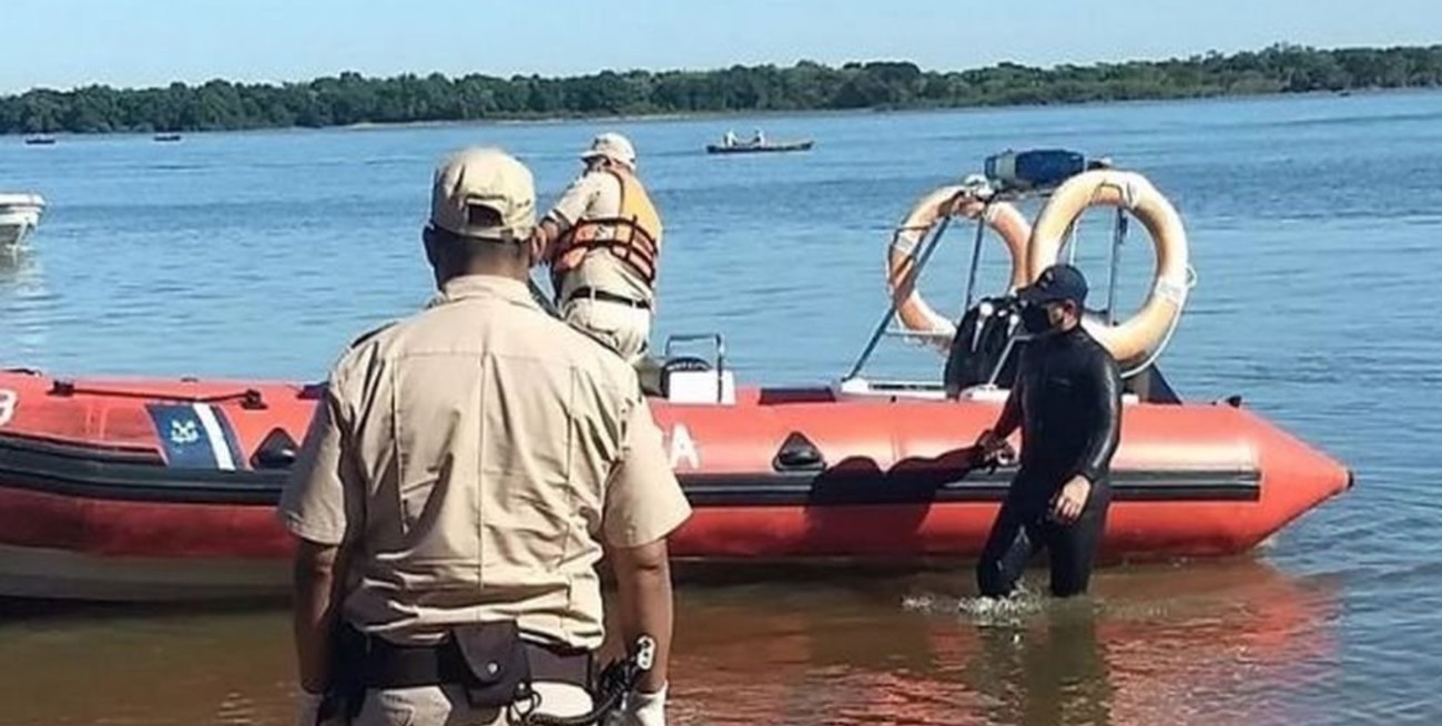 Padre e hijo murieron ahogados en el Río Paraná en Corrientes y buscan a un menor