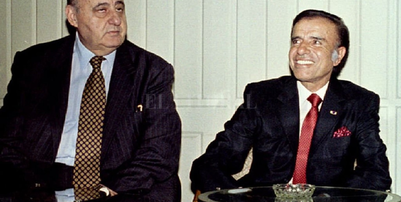 Decomisan fondos de Gostanián