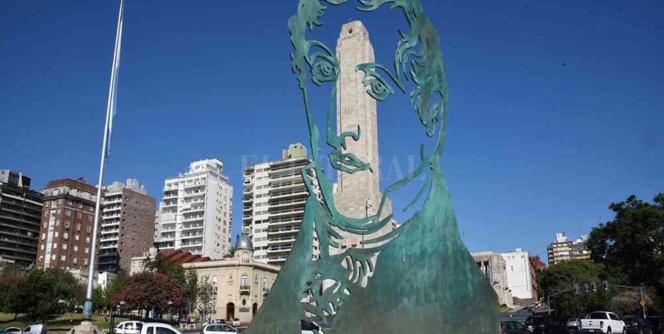 Periodista, economista e impulsor de la educación