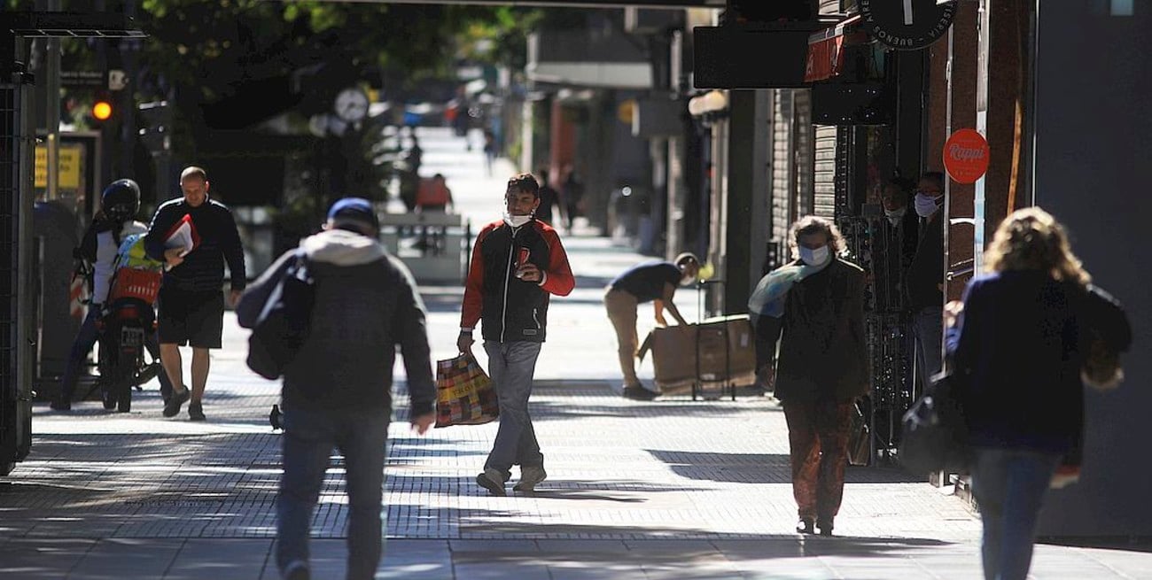 Siete personas murieron y 158 fueron diagnosticadas con coronavirus en Argentina