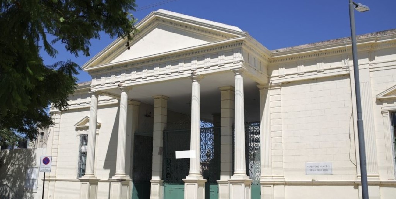 Nuevo horario en el Cementerio Municipal