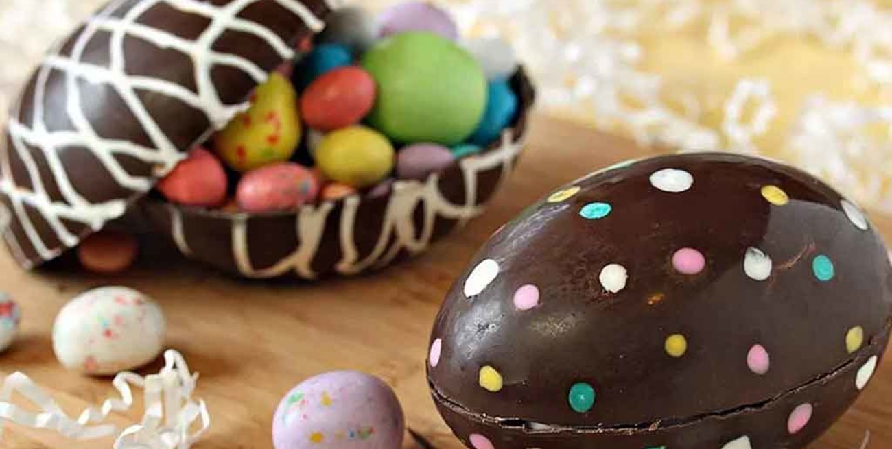 ¿Por qué comemos huevos de chocolate y roscas en Pascua?