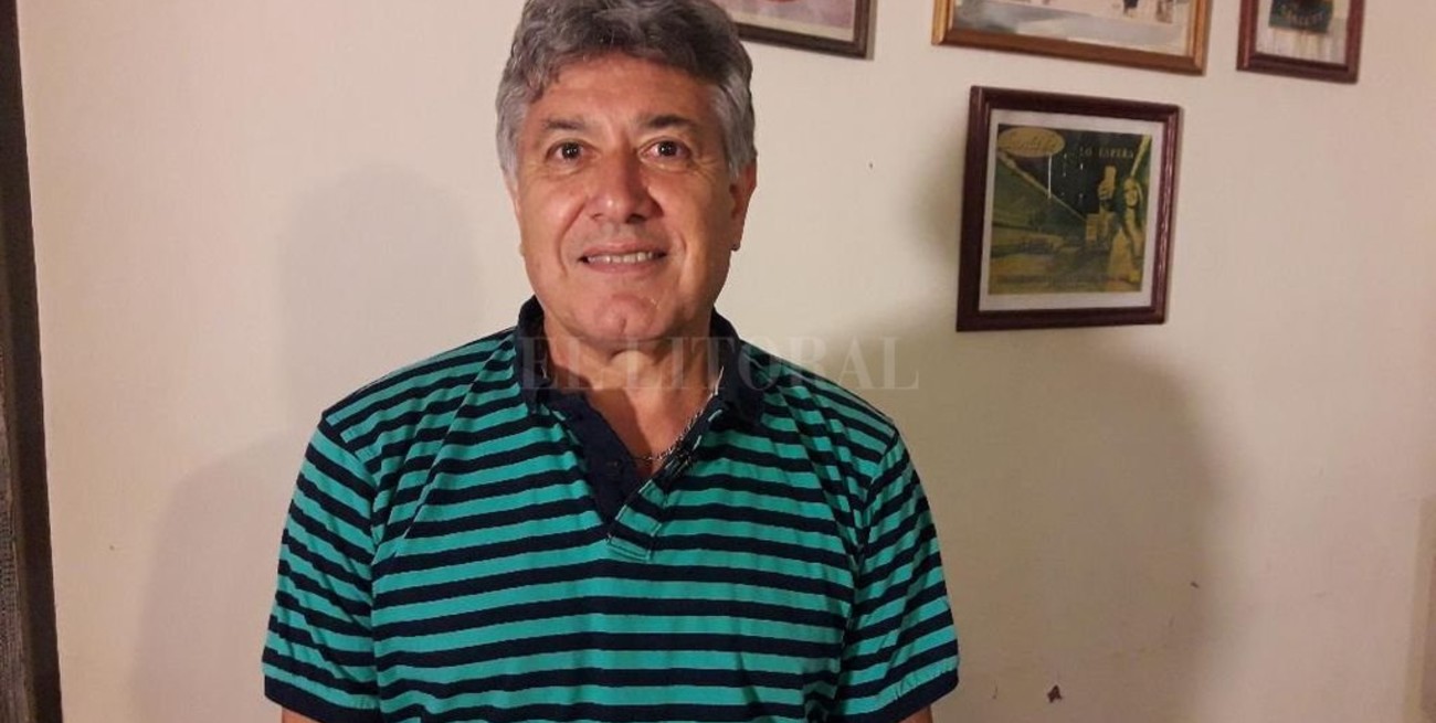 El "10" habilidoso al que Diego le dio la camiseta y se la robaron