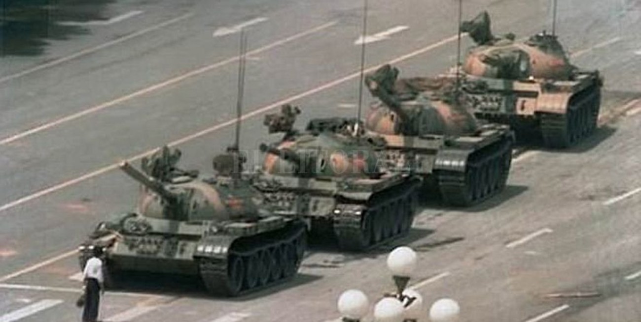 Murió Charlie Cole, el fotógrafo de Tiananmen