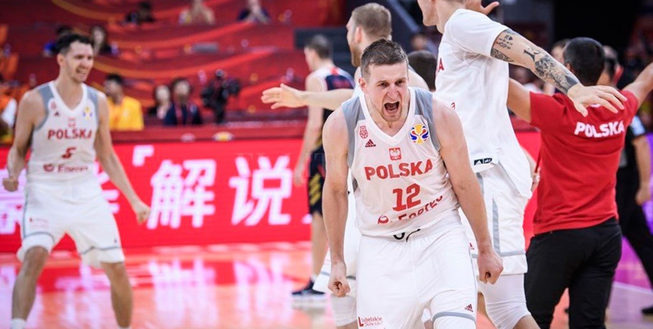 Polonia venció a Rusia y ayudó a la selección Argentina