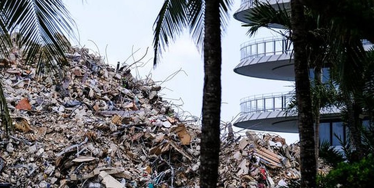 Miami: las autoridades concluyen que las víctimas fatales del derrumbe fueron 98