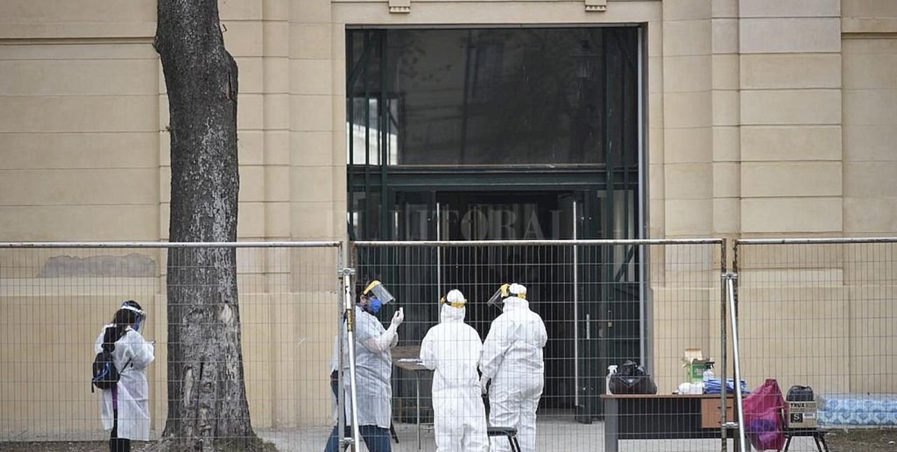 Intensifican controles en Rosario tras el nuevo caso de Covid-19