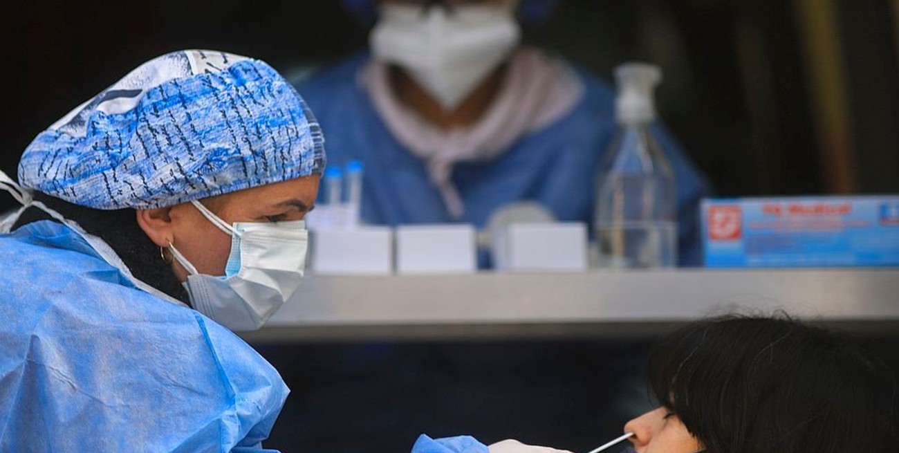 Argentina confirmó 452 muertes y 24.463 nuevos contagios de Covid-19