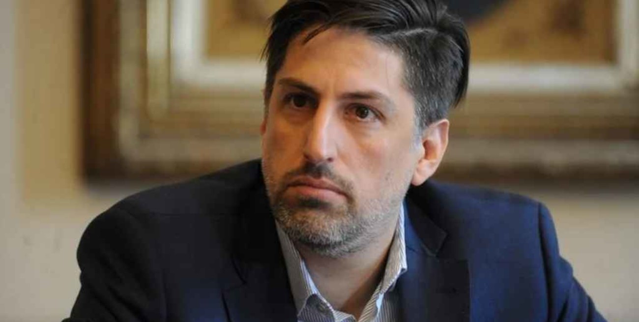 Trotta afirmó que el Estado Nacional "acompaña con la inversión" para retornar a la presencialidad