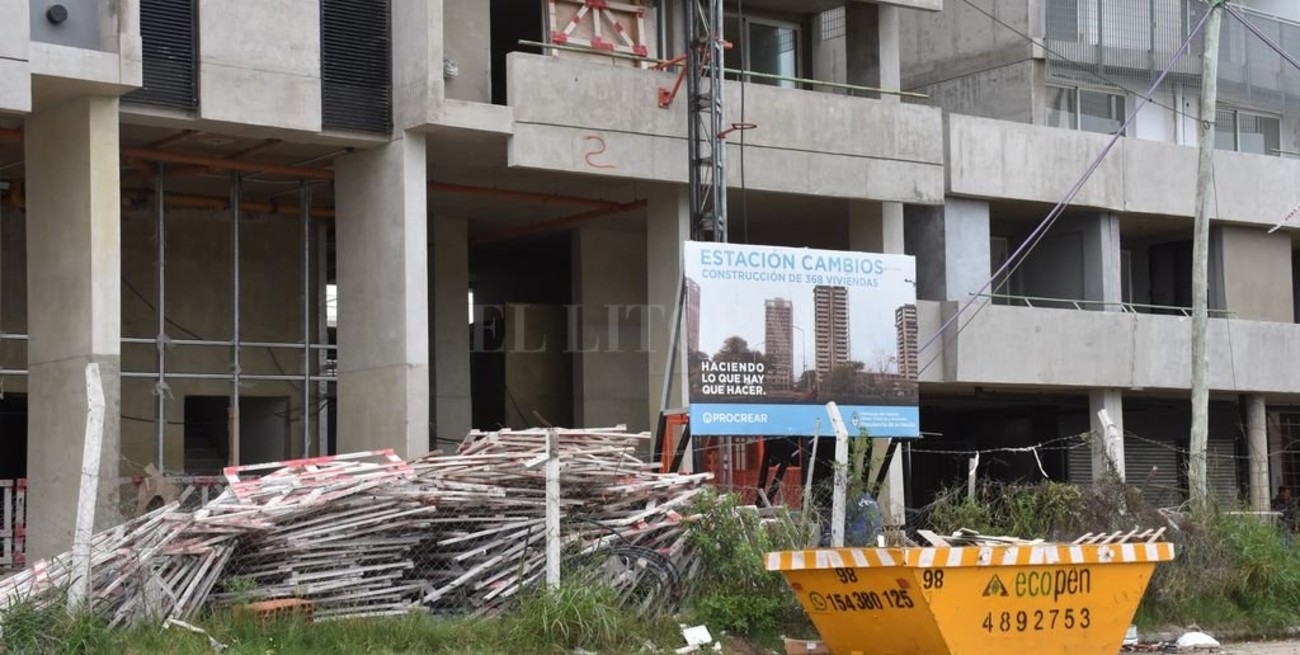 Torres Procrear: citan a funcionarios por la paralización de la obra