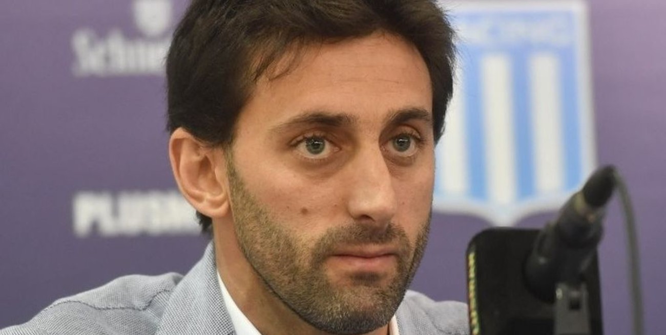Diego Milito dejará de ser el secretario técnico de Racing 