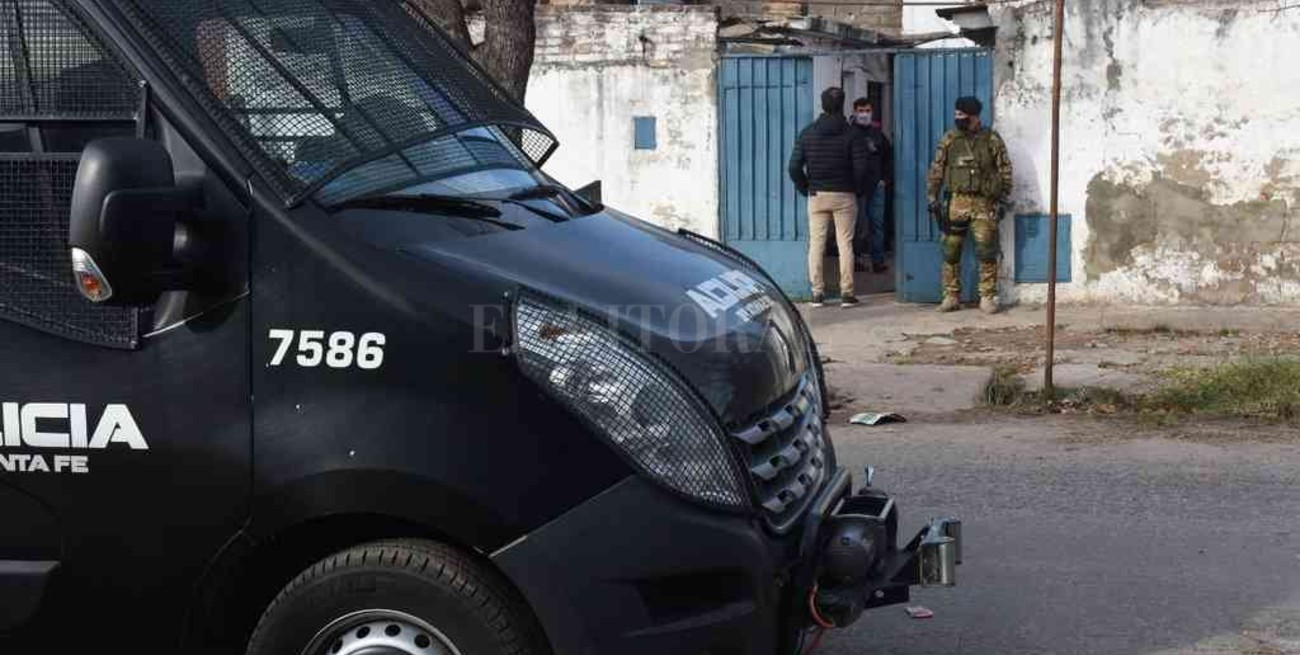 Imputaron a 10 personas que integraban una asociación ilícita que usurpaba viviendas en la ciudad de Santa Fe