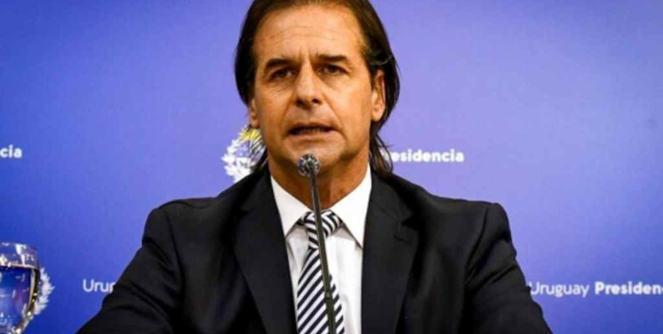 Uruguay cerrará escuelas y oficinas estatales por el aumento de casos de coronavirus 