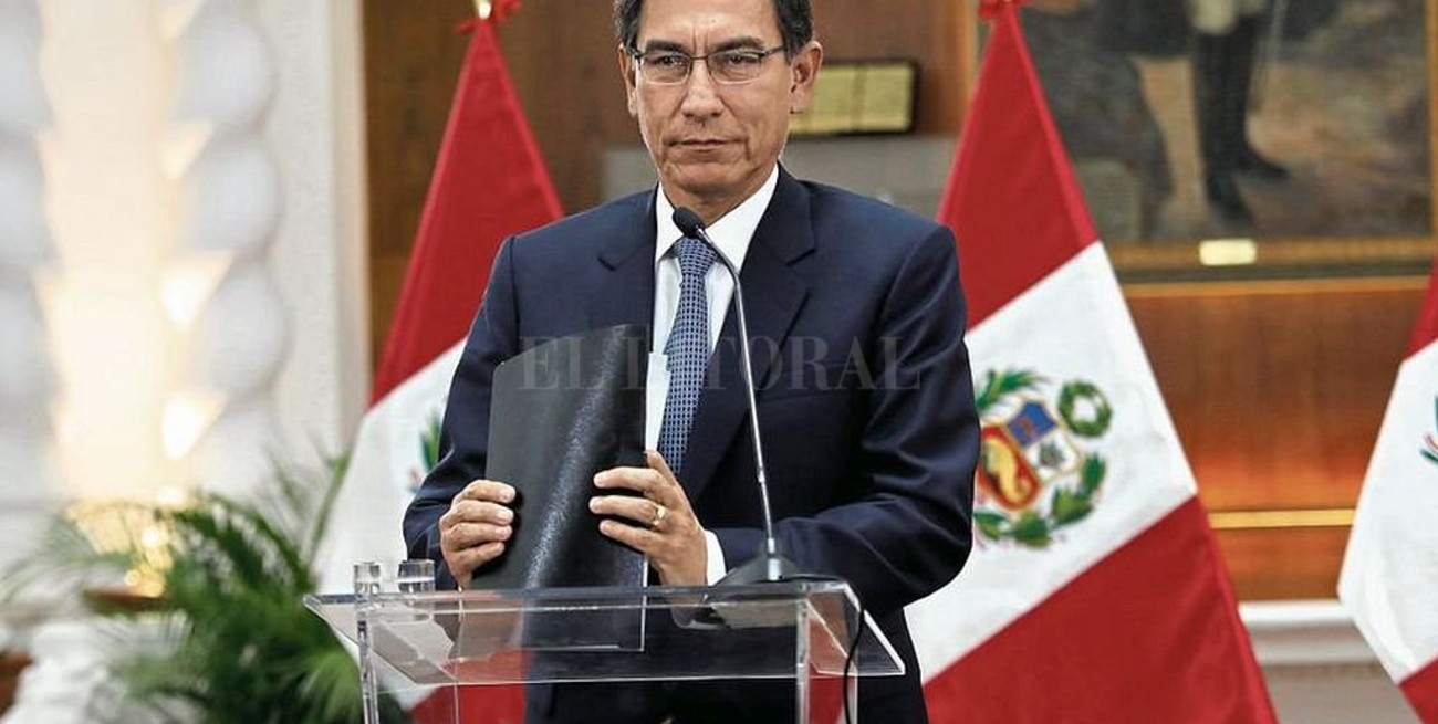 El Presidente de Perú disolvió el Congreso de la República