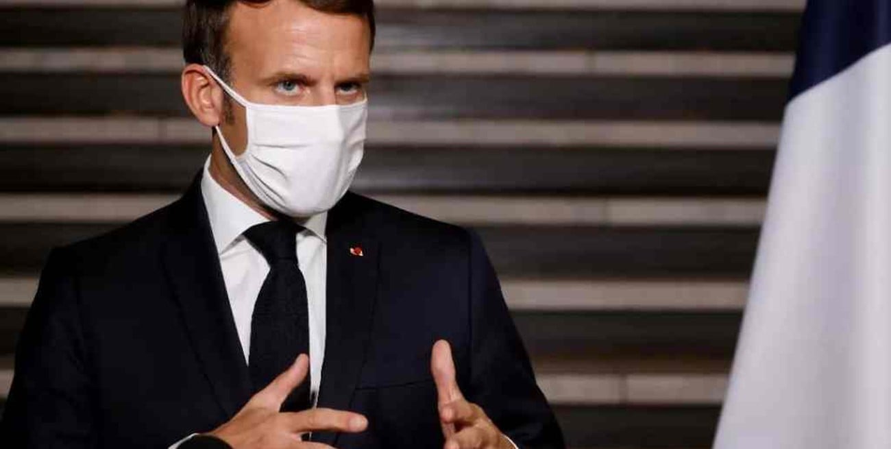 El presidente de Francia se recupera del coronavirus y sale del aislamiento
