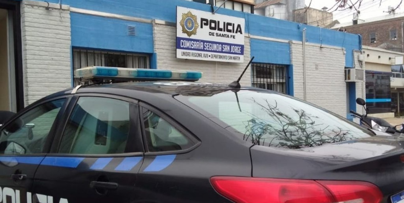 Policía condenado por pedir una coima en un supermercado chino