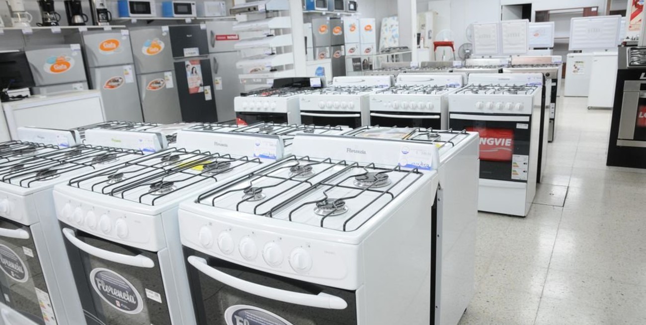 Ventas minoristas pymes  cayeron un 8 % en agosto