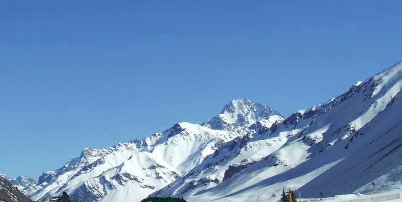 El gobierno de Mendoza oficializó la expropiación del Centro de Esquí Los Penitentes 