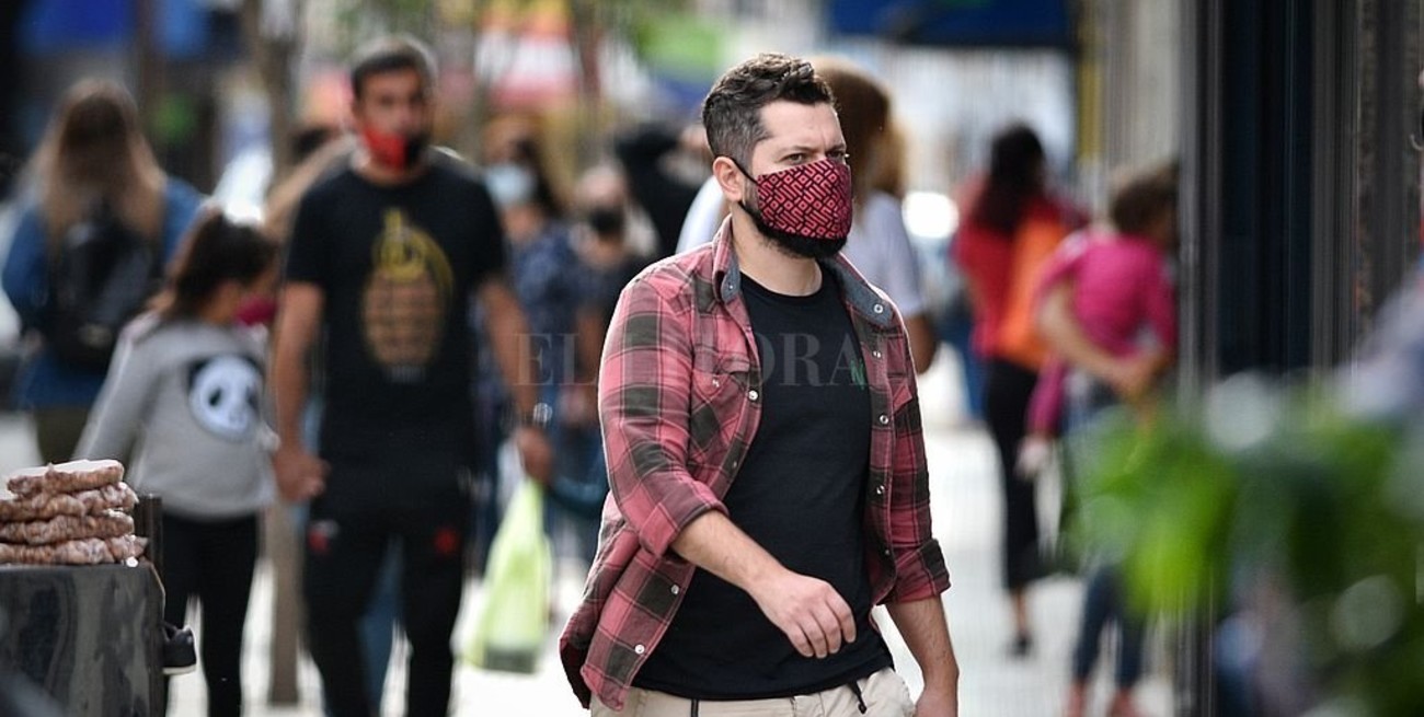 Covid en Santa Fe: tras 67 días, la provincia volvió a reportar más de 1.000 casos en un día y superó los 230 mil