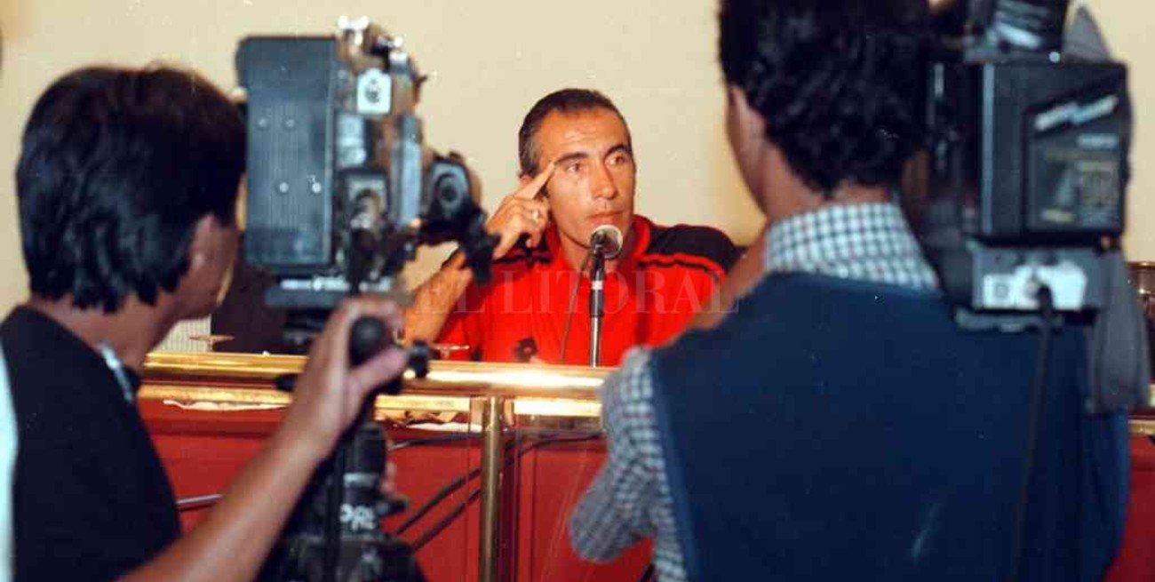 Para el Profe Córdoba "Colón es como Boca, es el sexto grande"