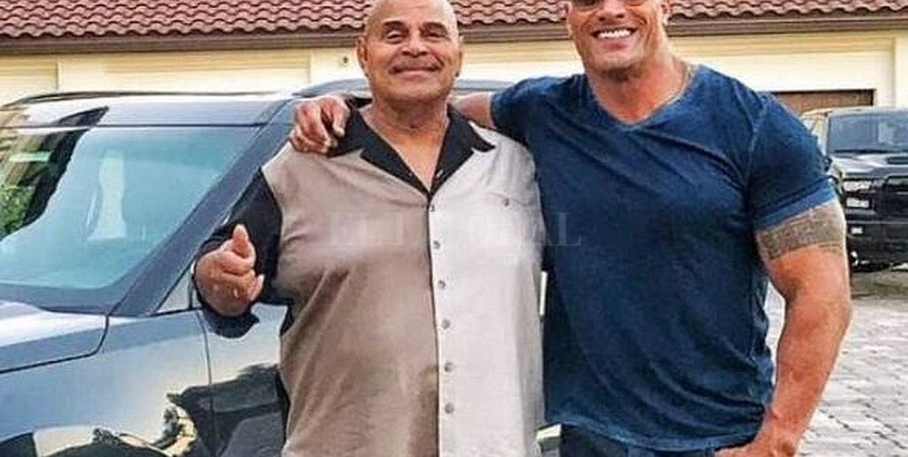 Falleció el papá de Dwayne "La Roca" Johnson