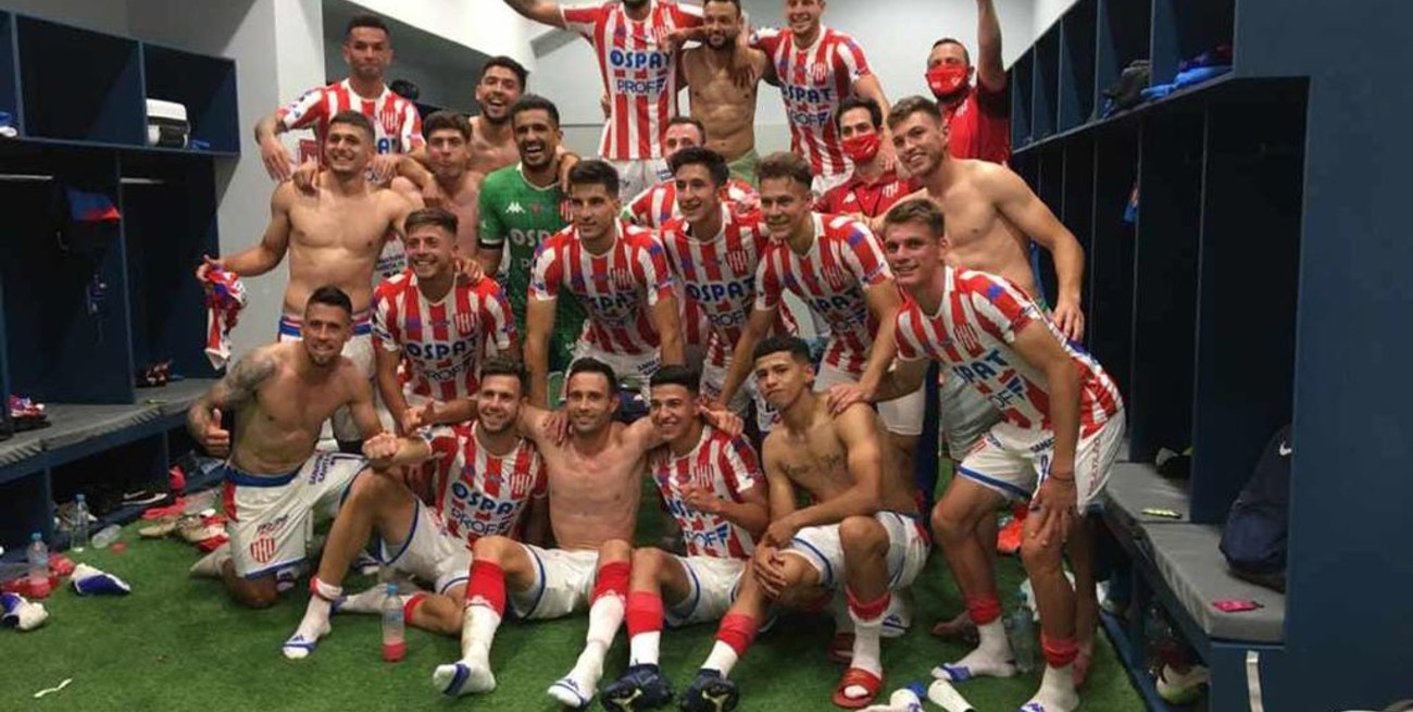 El plantel de Unión llegó a Santa Fe y queda concentrado pensando en Racing