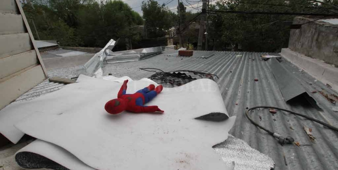 Quíntuple femicidio: tiene la guarda de los niños y se le voló el techo