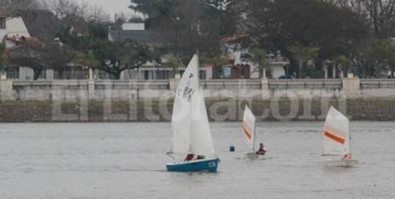 Establecen zonas para  los deportes acuáticos