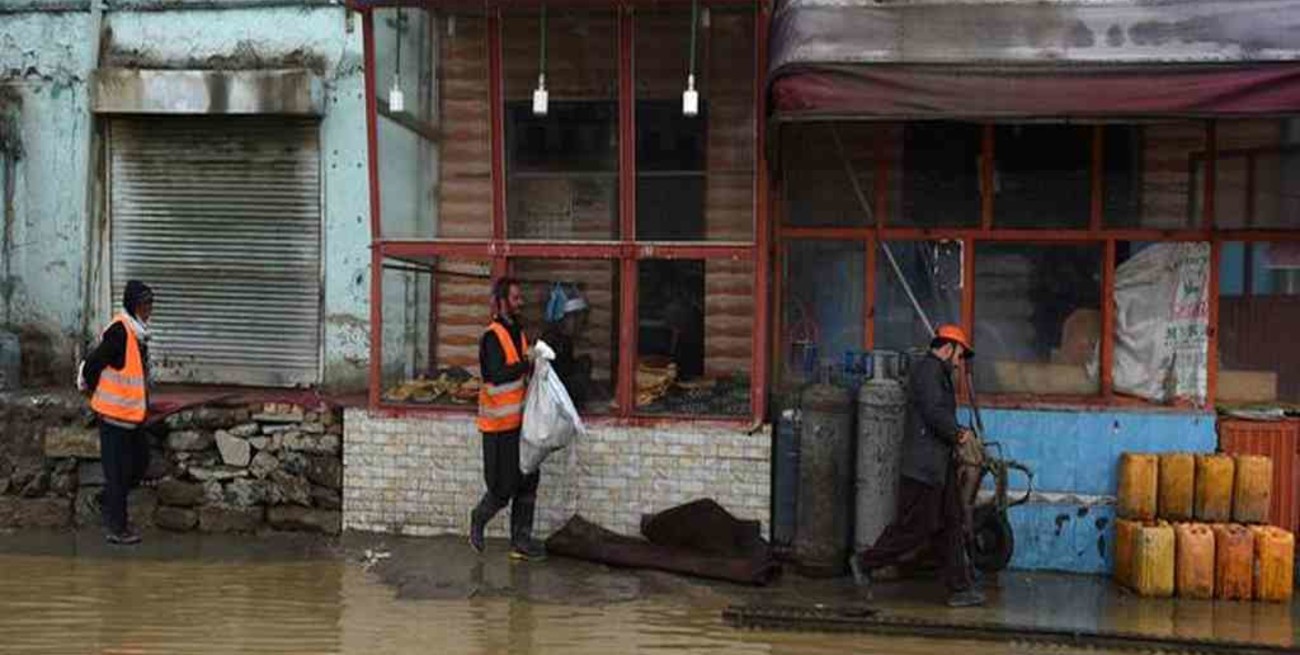 Al menos doce muertos por inundaciones en Afganistán