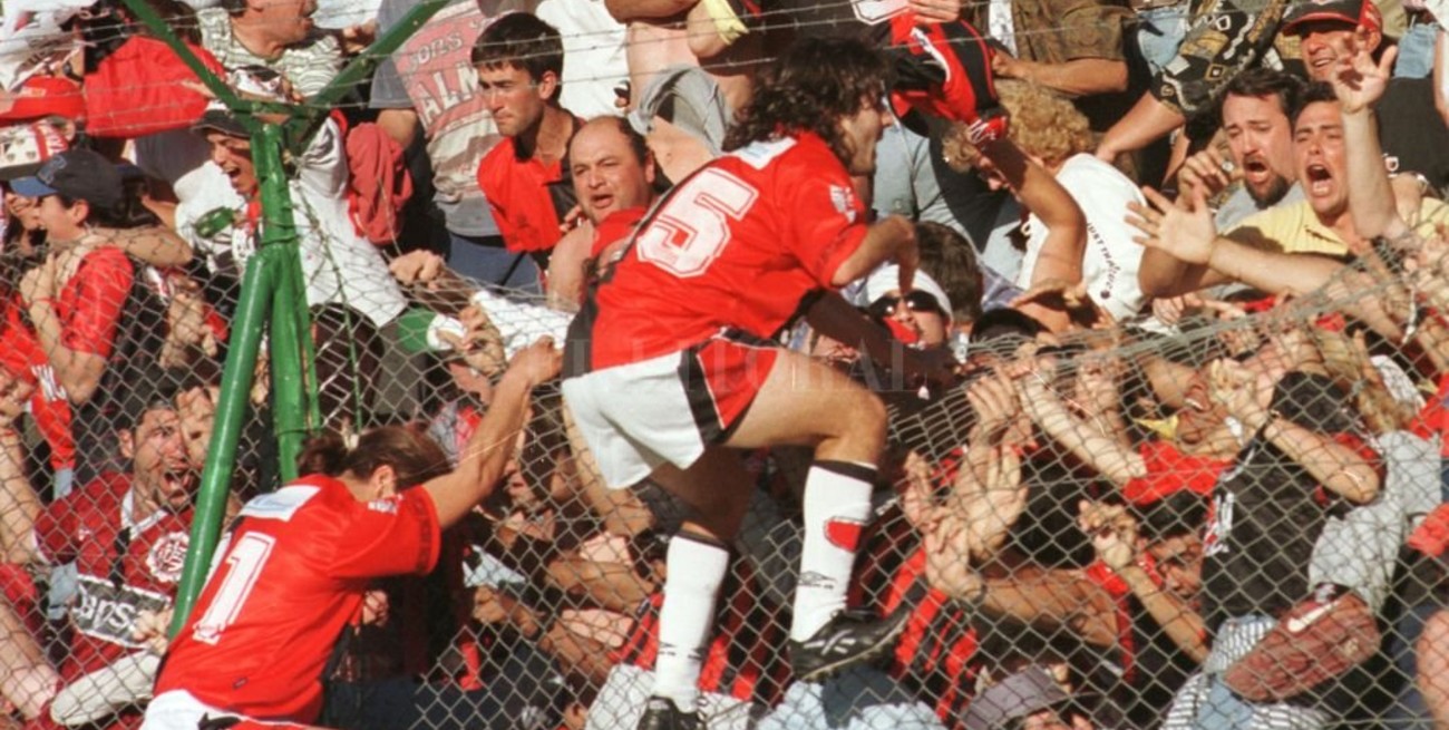 Nelson Agoglia: "No es que se pueda o no, Colón debería pelear un campeonato"