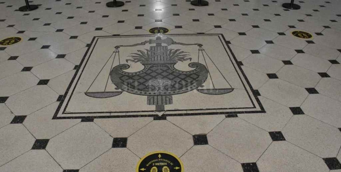 Seguirá preso un hombre acusado de tratar de matar a su ex pareja  