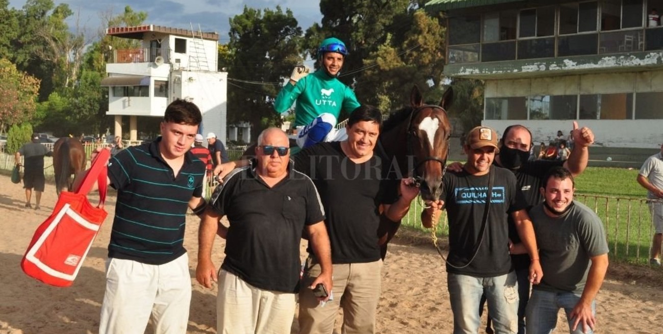 La tarde se cerró con un Canto a la Vida
