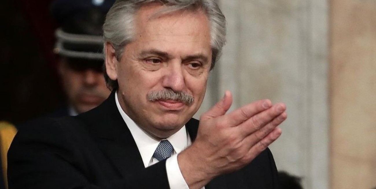 Alberto Fernández: "orgullosos de haber caído en la educación pública"