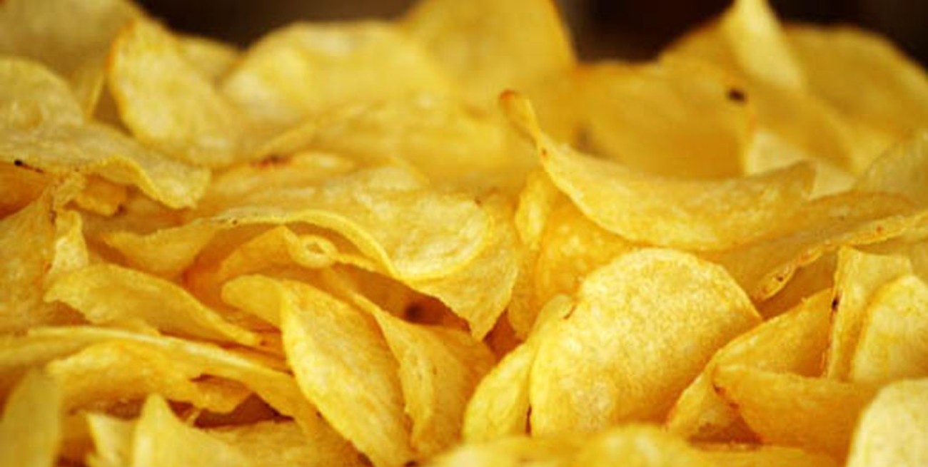 Prohibieron la venta de una marca de papas fritas