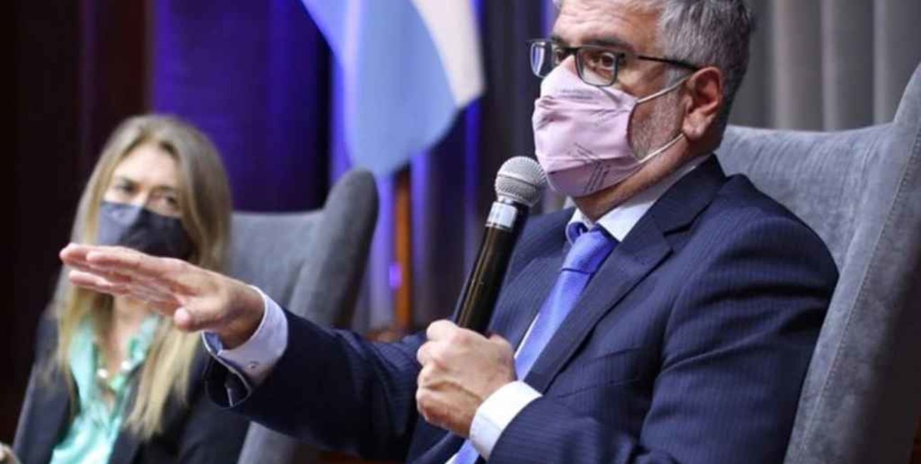 El Gobierno advierte que podría aumentar retenciones a las exportaciones para frenar la suba de los alimentos  