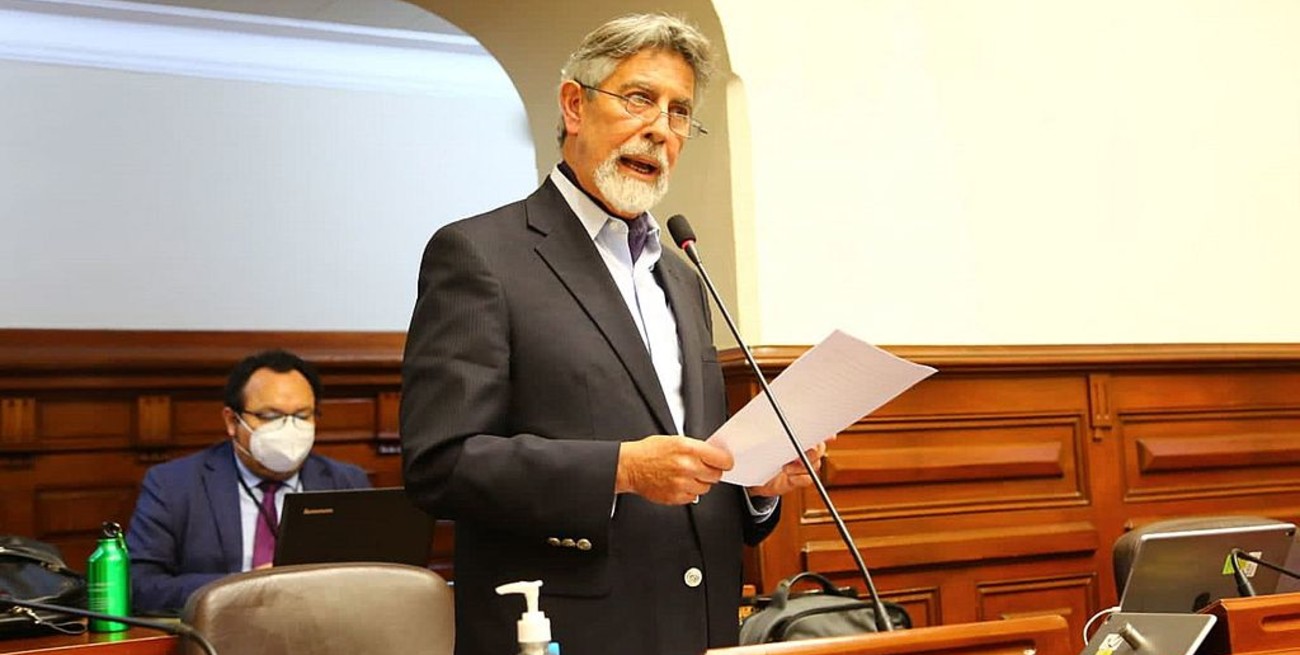 El Congreso nombró a Francisco Sagasti nuevo presidente de Perú