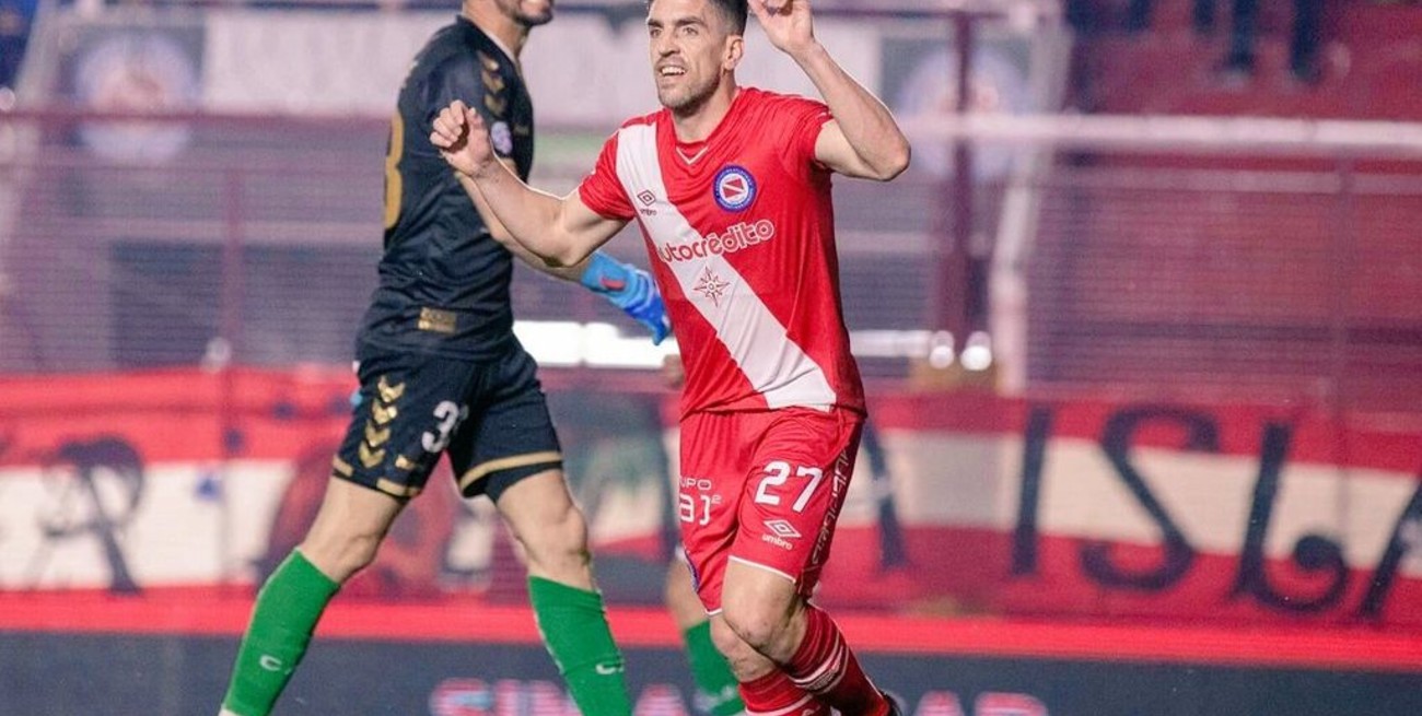 Asesinaron a puñaladas a la tía del futbolista Gabriel Hauche en un asalto