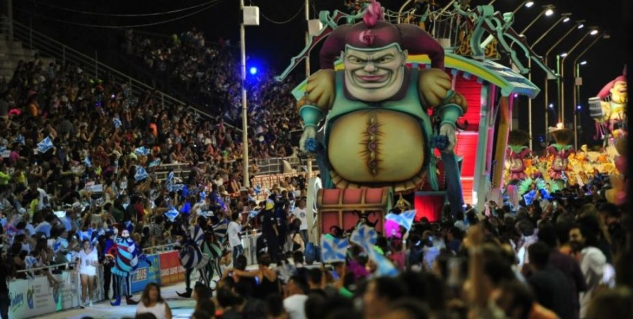 Más de 35.000 personas en las primeras dos noches del "Carnaval del País"