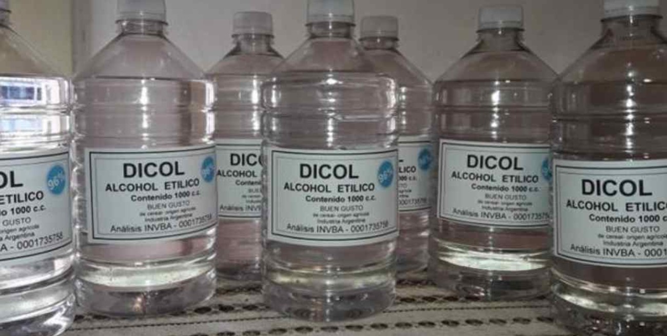ANMAT prohibió la venta de un alcohol etílico y un gel antibacterial 