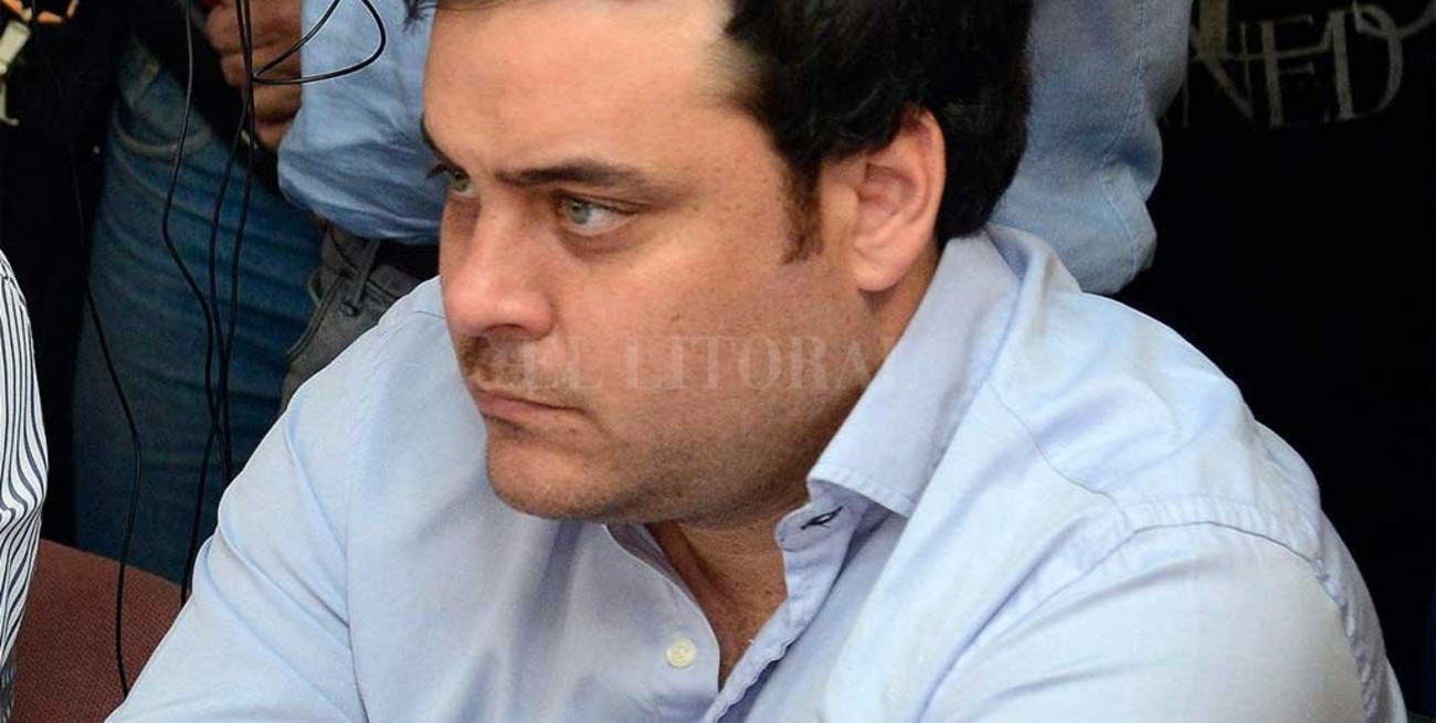 "En lugar de resolver los problemas, el gobernador se tienta con la agenda mediática del macrismo"