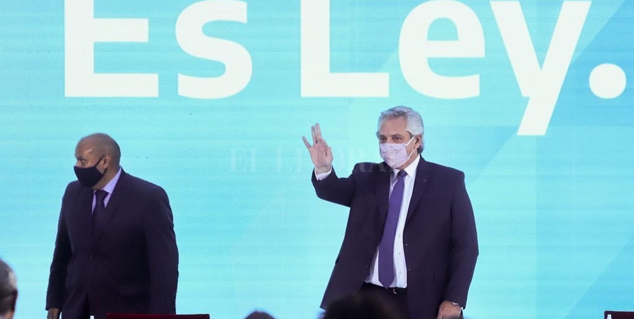 "Estoy feliz de estar poniéndole fin al patriarcado", dijo el Presidente